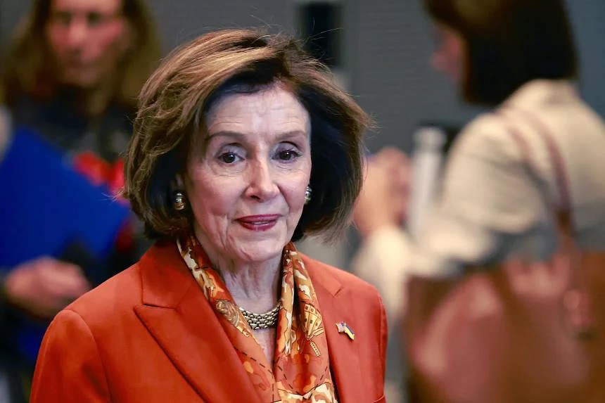 Pelosi “erməni soyqırımı” abidəsini ziyarət etdi
