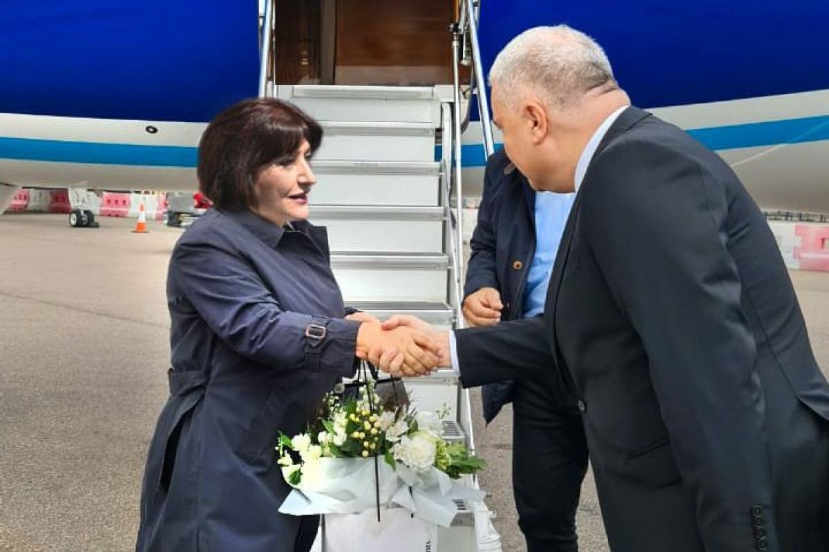 Sahibə Qafarova II Elizabetin vida mərasimində iştirak edəcək
