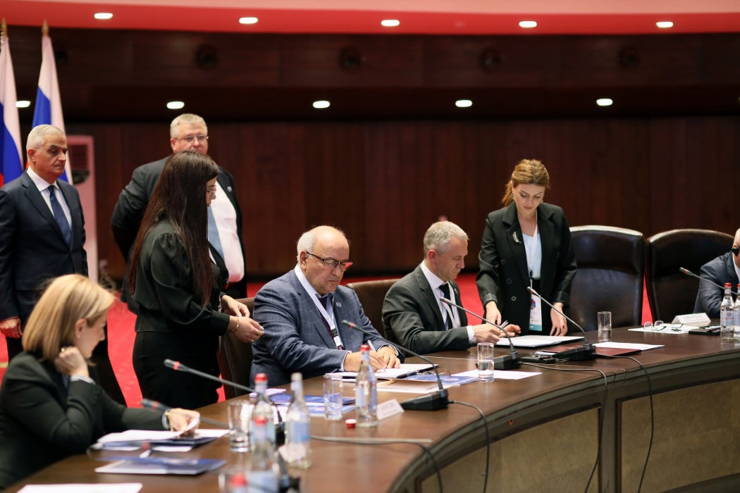 Ermənistan və Rusiya arasında əməkdaşlıq planı imzalandı