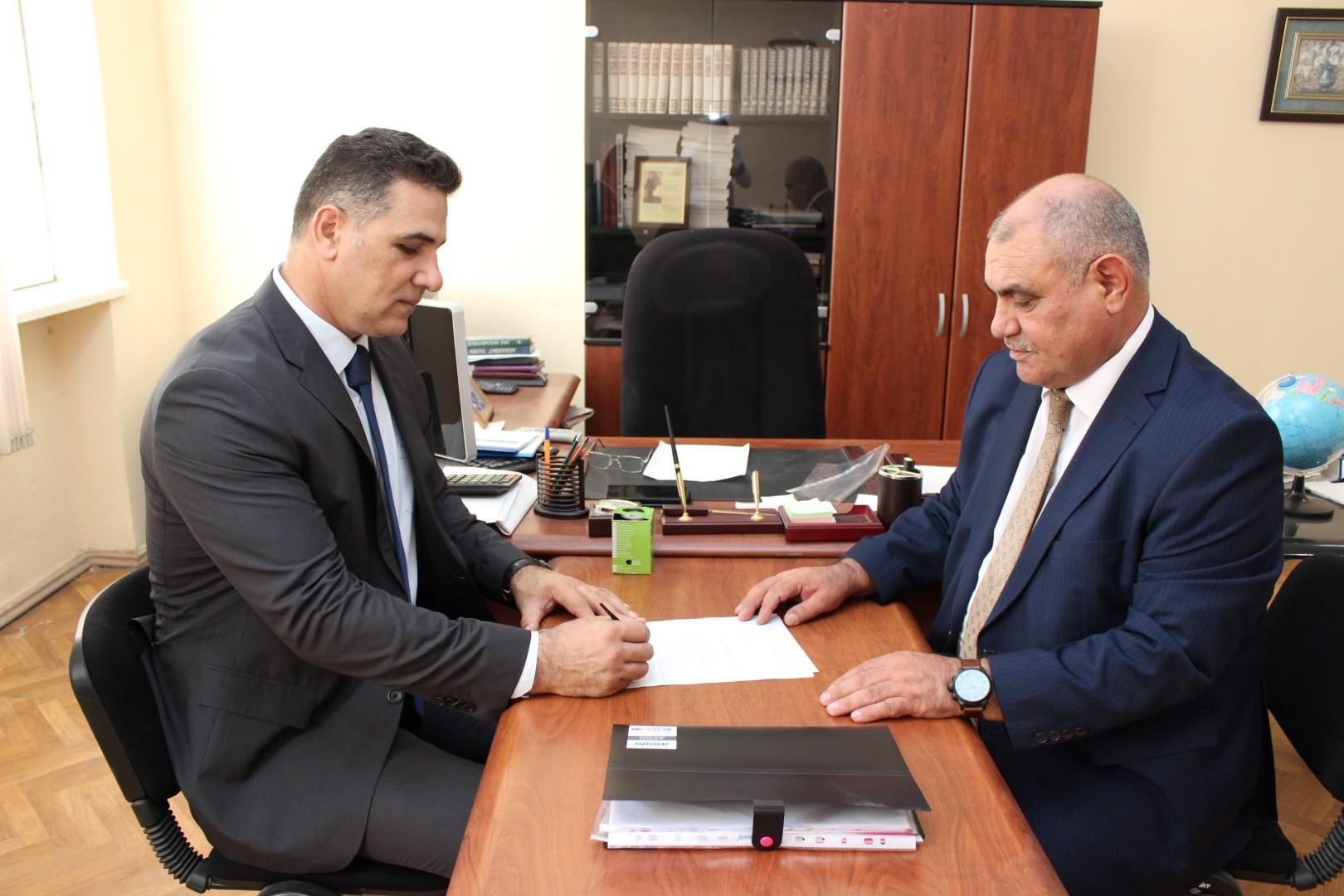 Daha 2 siyasi partiya ofislə təmin olundu - FOTO