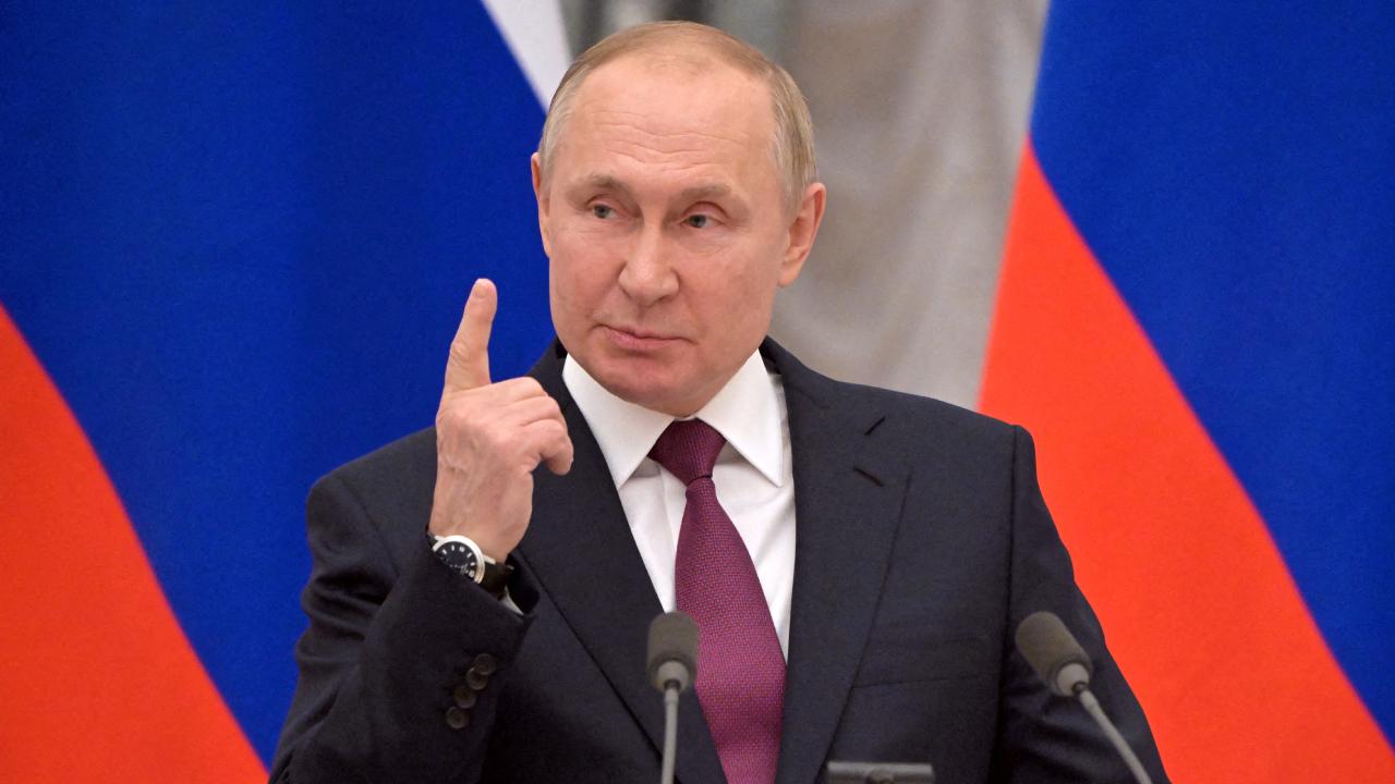 “Qərb istəyir ki, Rusiya parçalansın” - Putin