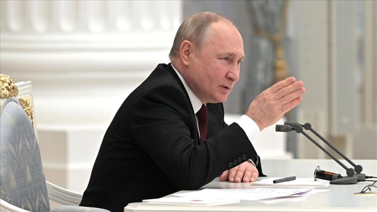 Putin Qərbi nüvə silahı ilə HƏDƏLƏDİ