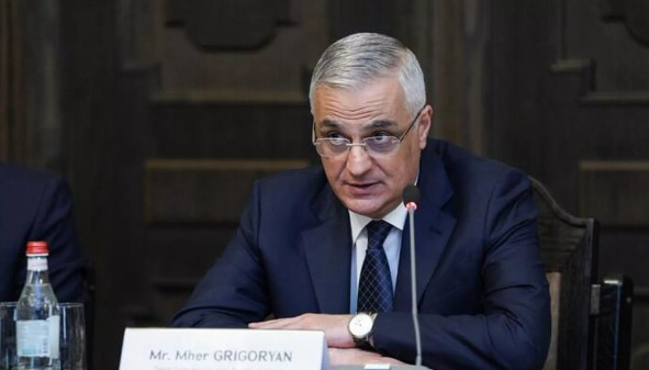 Paşinyan müavinini Rusiyaya göndərir