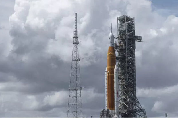 NASA-nın Ay missiyası yenə təxirə salındı