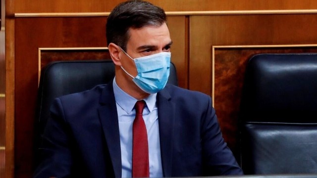 Baş nazir virusa yoluxdu