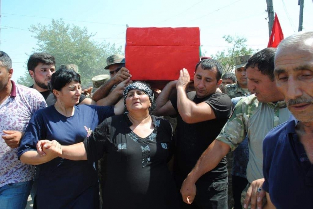 Şəhid anası dünyasını dəyişdi