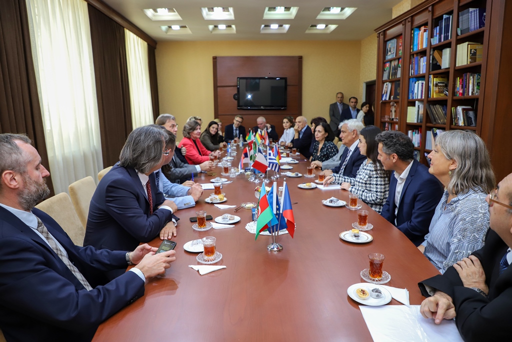 ADU-da Avropa Dilləri Günü qeyd edilib - FOTOLAR