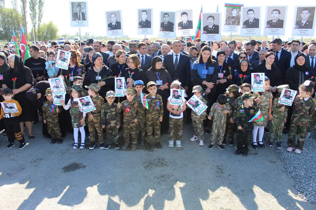 “Şəhidlər” Memorial Abidə Kompleksində anım tədbiri - FOTO