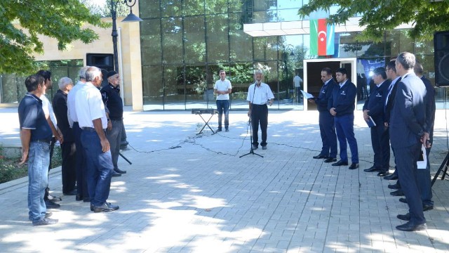 Şabranlılar qaz təchizatı ilə bağlı müraciət etdilər - FOTOLAR