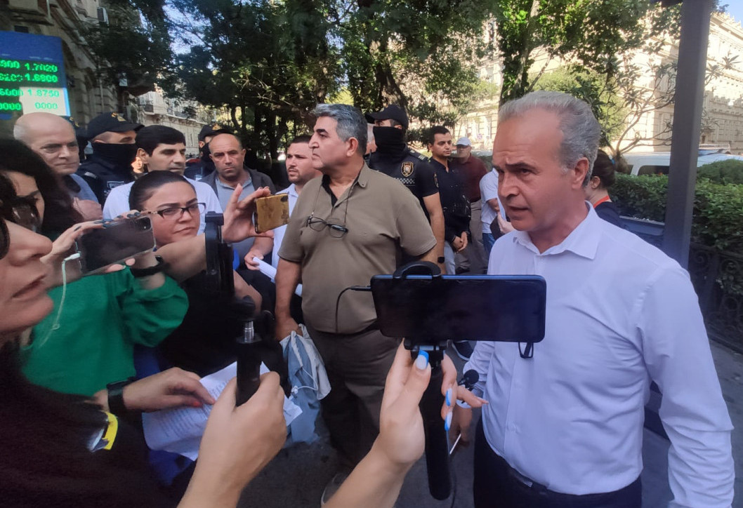 İranın Azərbaycandakı səfirliyinin qarşısında aksiya keçirilib