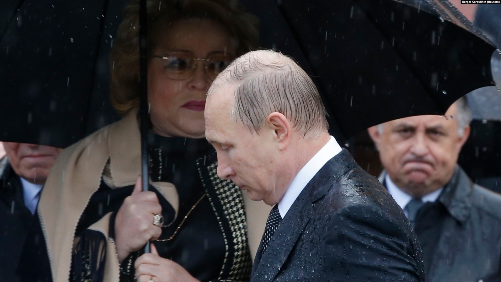 Putin “ilhaq təklifi”ni Dumaya göndərdi