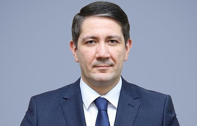 Sahil Babayev müavinini parlamentə GÖNDƏRDİ