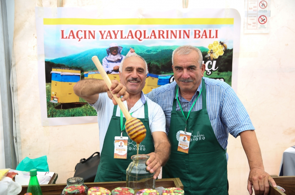 Yarmarkada 120 ton bal satışa çıxarılıb
