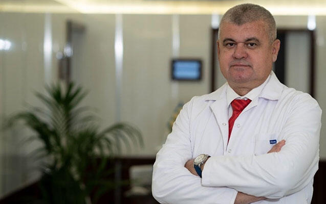 Bakıda sürücü tanınmış həkimi QARƏT EDİB