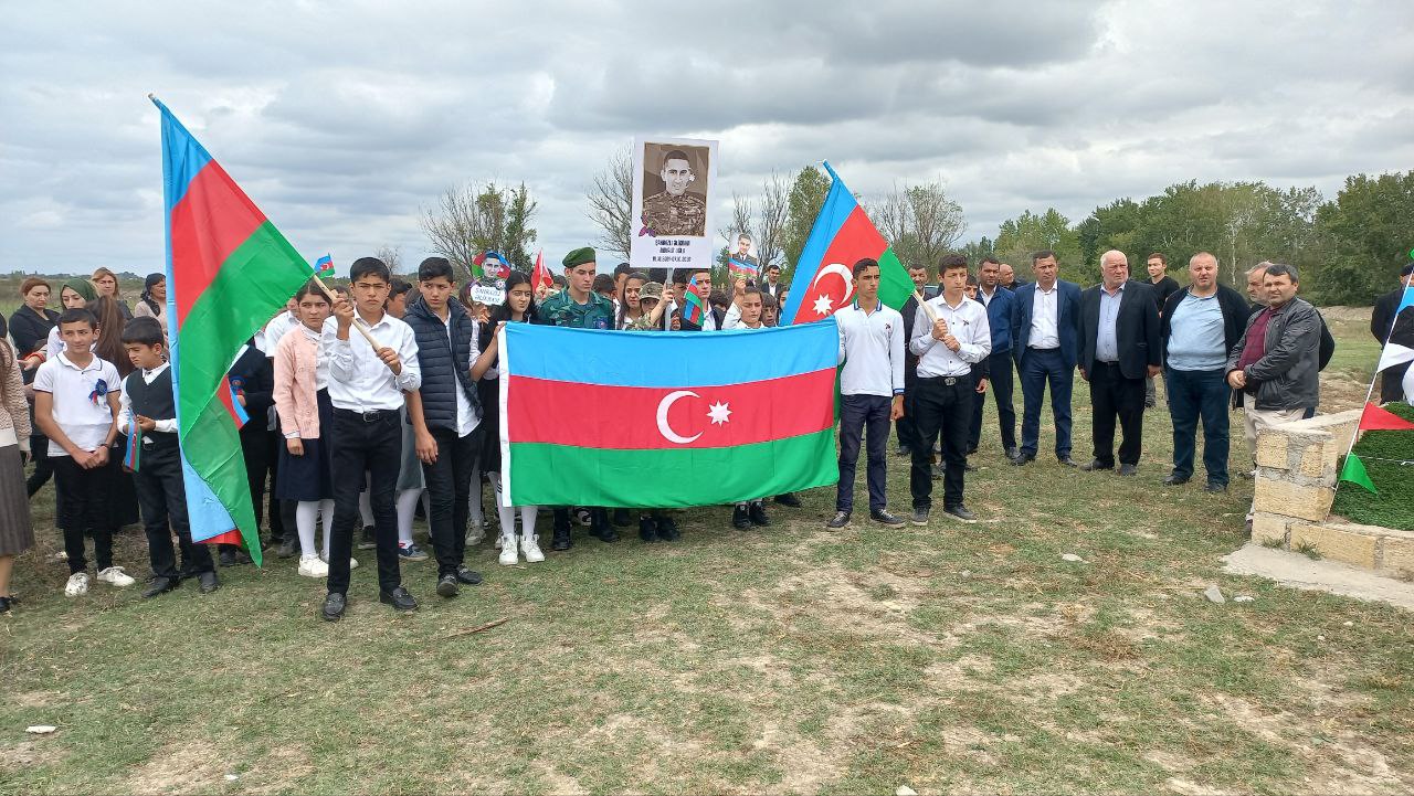 Şəhidin ildönümü qeyd olundu - FOTOLAR