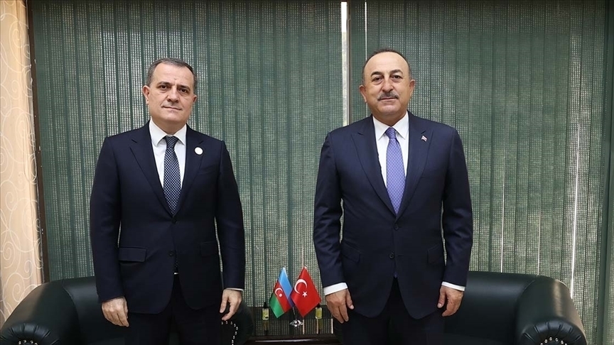 Azərbaycan və Türkiyə XİN başçıları danışıqlar apardı 