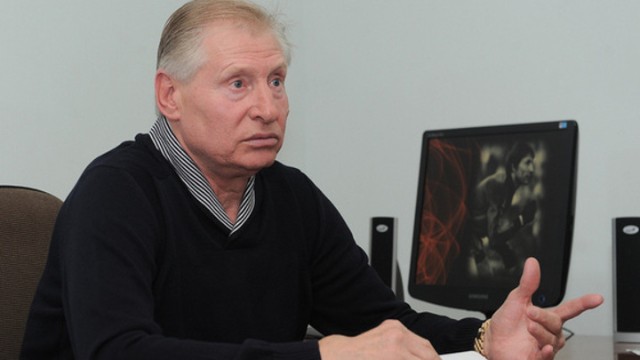 Dünya şöhrətli futbolçu vəfat etdi