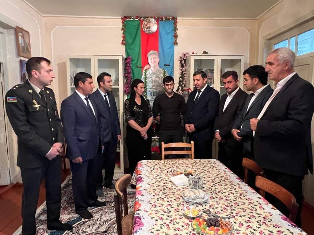 Vətən Müharibəsi şəhidləri anılıb - FOTOLAR