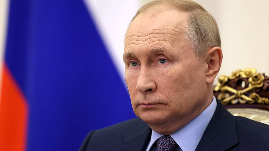 Putin Qərb ölkələri üçün çoxdan hədəf olub - Deputat