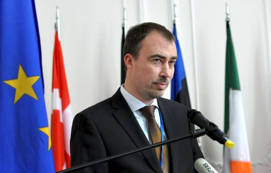 İrəvanla Bakı arasında sülhün əsas şərtləri - Tovio Klaar açıqladı