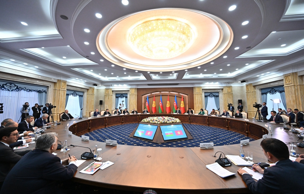 Qırğızıstan Azərbaycanın ərazi bütövlüyünü dəstəkləyir - Prezident