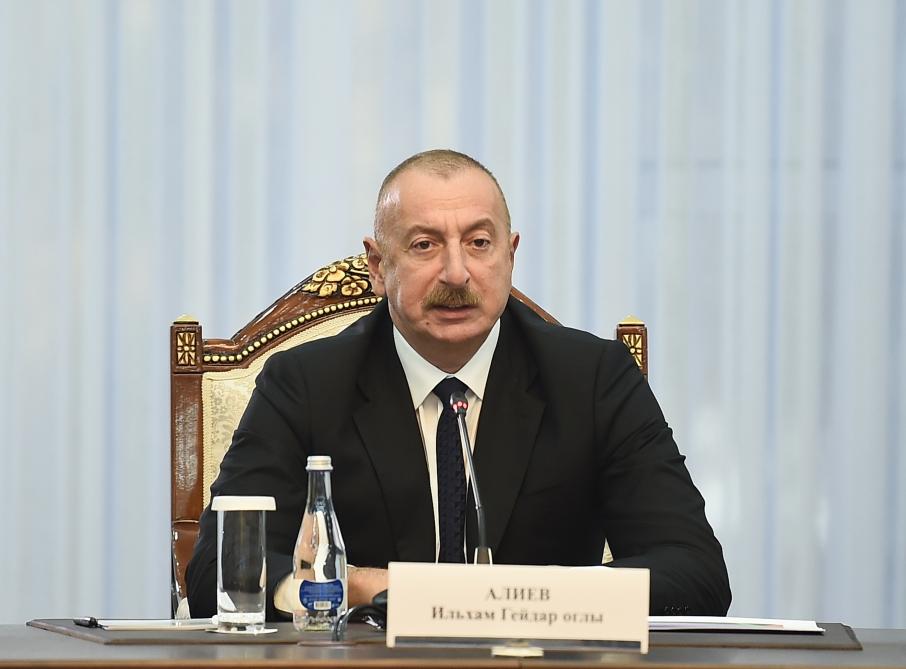 Onlar köklərimizə bizim kimi bağlı olmalıdırlar - Prezident