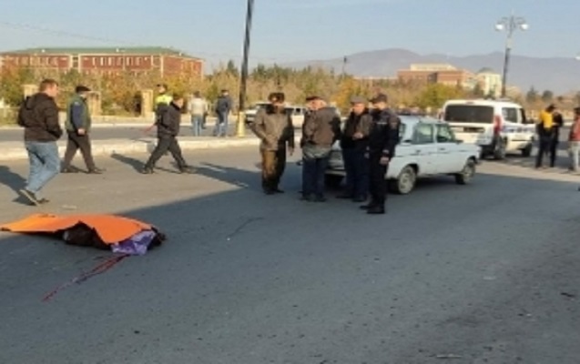 Bərdədə avtomobil iki qadını vurub öldürdü