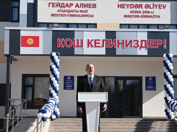Heydər Əliyev tarixdə iz buraxmış görkəmli şəxsiyyətdir - Prezident