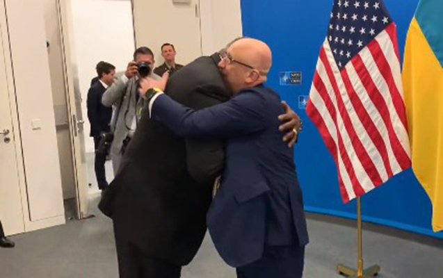 ABŞ və Ukrayna müdafiə nazirləri görüşdü