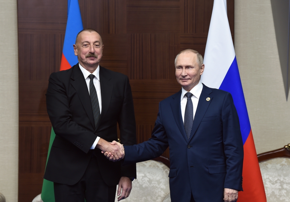 İlham Əliyevin Putinlə görüşünün detalları - YENİLƏNİB