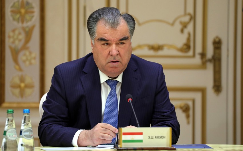 Tacikistan liderindən Putinə sərt sözlər: “Biz yadplanetliyik?”