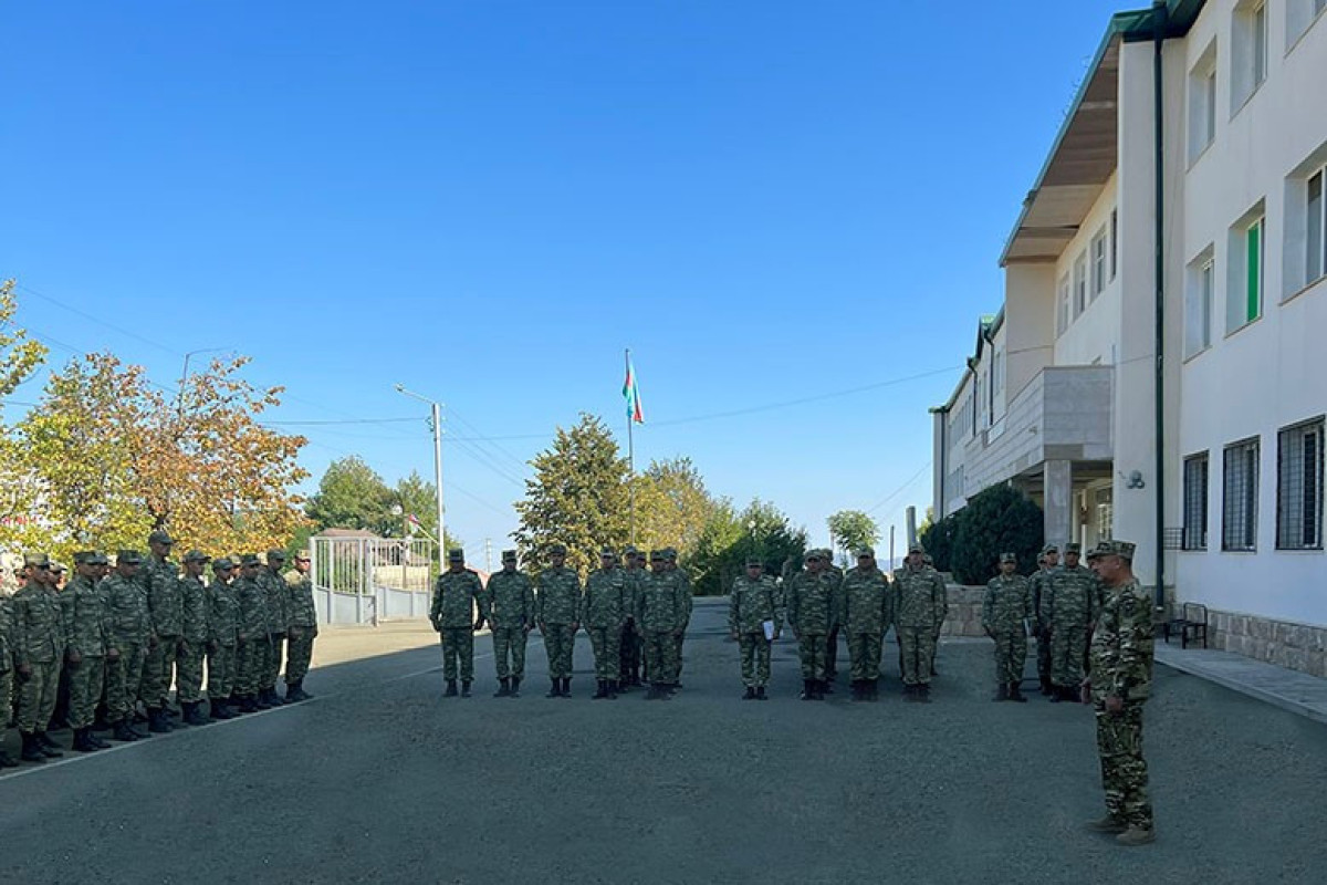 Hərbçilərə psixoloji dəstək göstərilir