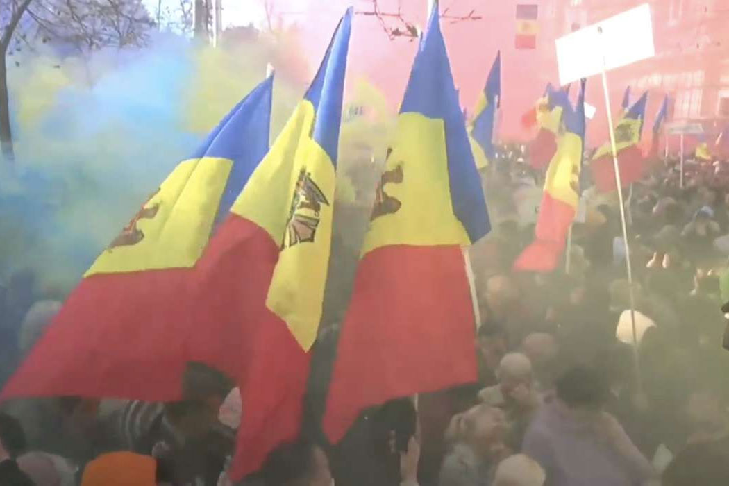 Moldovada hökumət əleyhinə nümayişlər keçirildi 