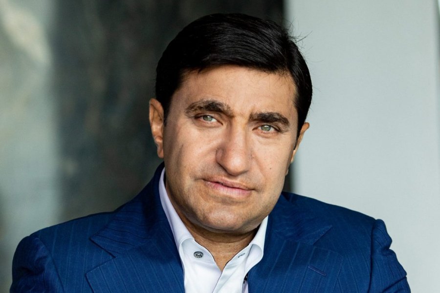 Zelenski Qod Nisanovu “qara siyahı”ya saldı