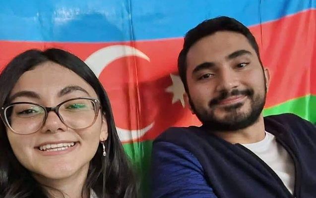 Dünya çempionu olan iki gənc şahmatçımız 