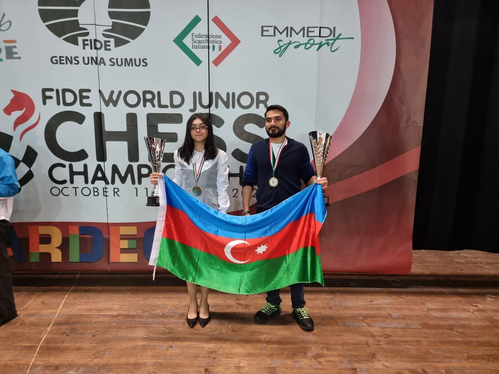 FIDE prezidenti dünya çempionlarımızı təbrik etdi