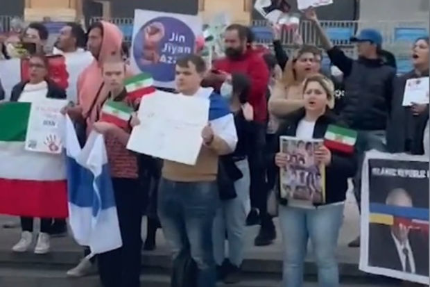 Gürcüstanda yaşayan iranlılar da etiraza qalxdı