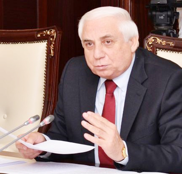 Sosial sahələrin tədqiqinə layiqli töhfə