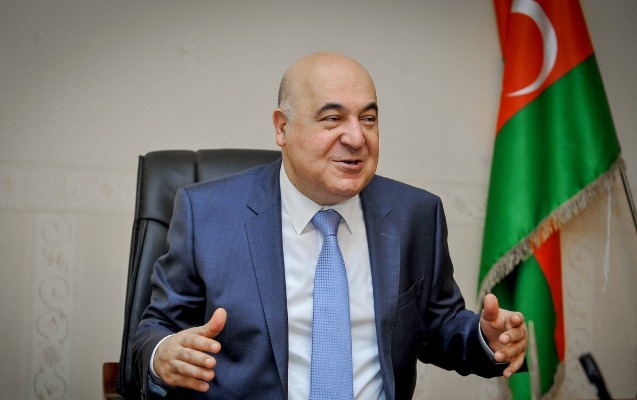 Mən durduğum yerdə jurnalisti təhqir edə bilərəm?! - Çingiz Abdullayev
