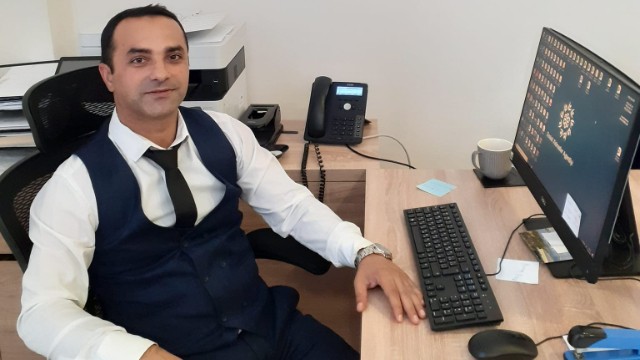 Sahil Babayev jurnalistə nazirlikdə iş verdi 