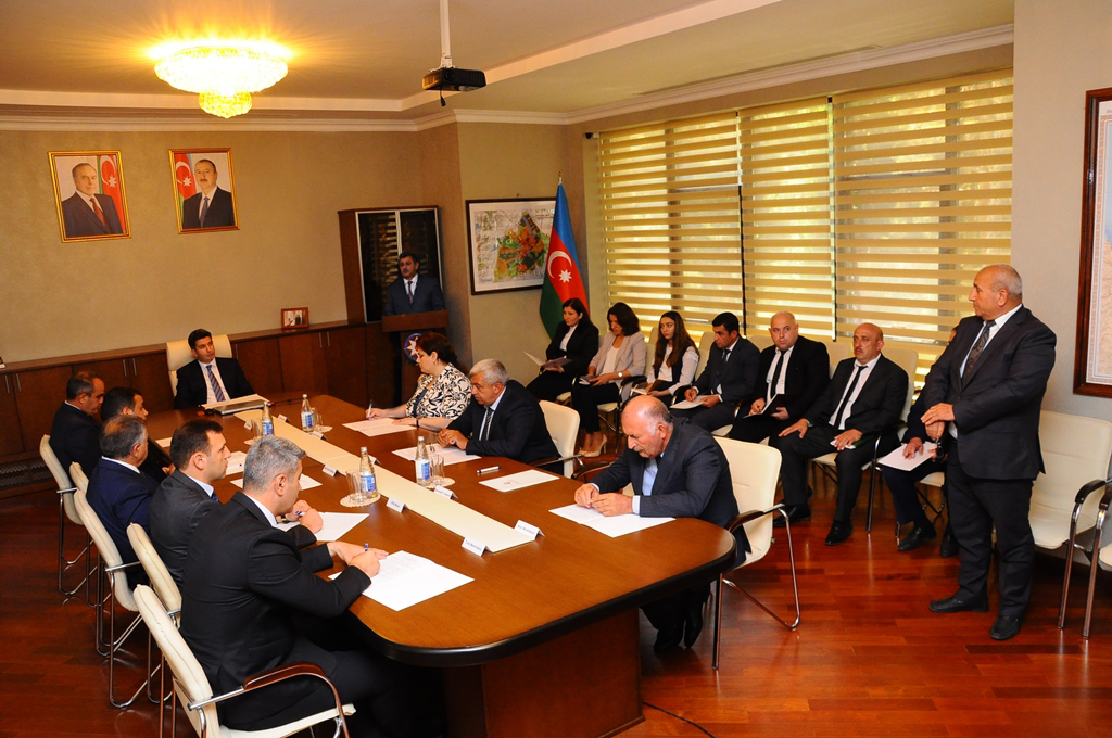 İcra başçısının yanında növbəti Şura iclası keçirilib - FOTO