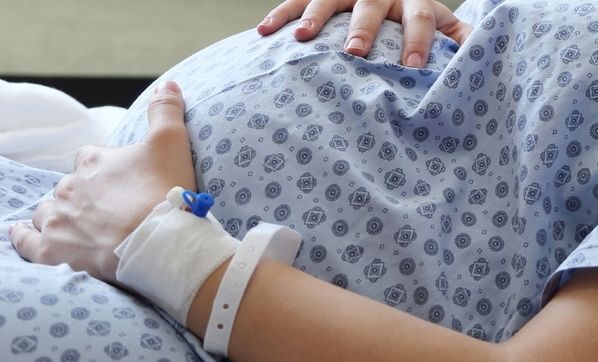 Bakıda ana doğuşdan sonra öldü