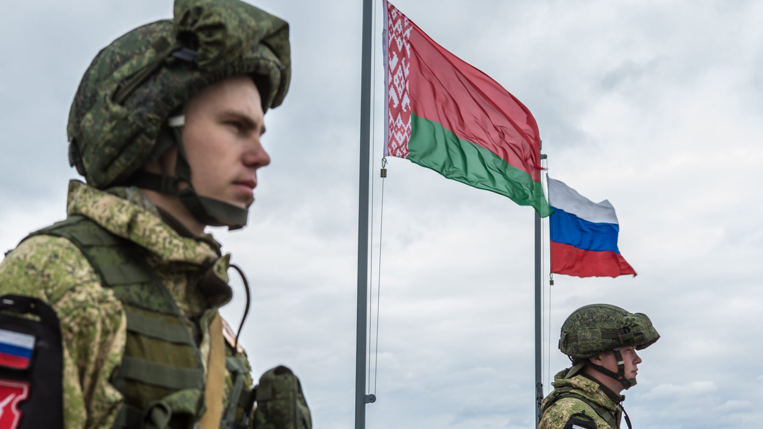 Belarus Rusiya ilə birgə hərbi təlim mərkəzi yaradır 