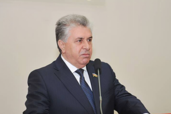 Şimaldan və cənubdan bizə caynaqlar uzanıb - Vitse-spiker