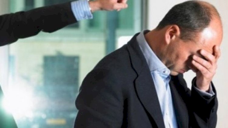 Deputatın mandatı əlindən alındı