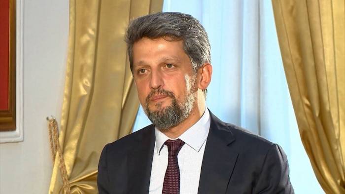 İrəvanda erməni deputat “türk agenti” adlandırıldı