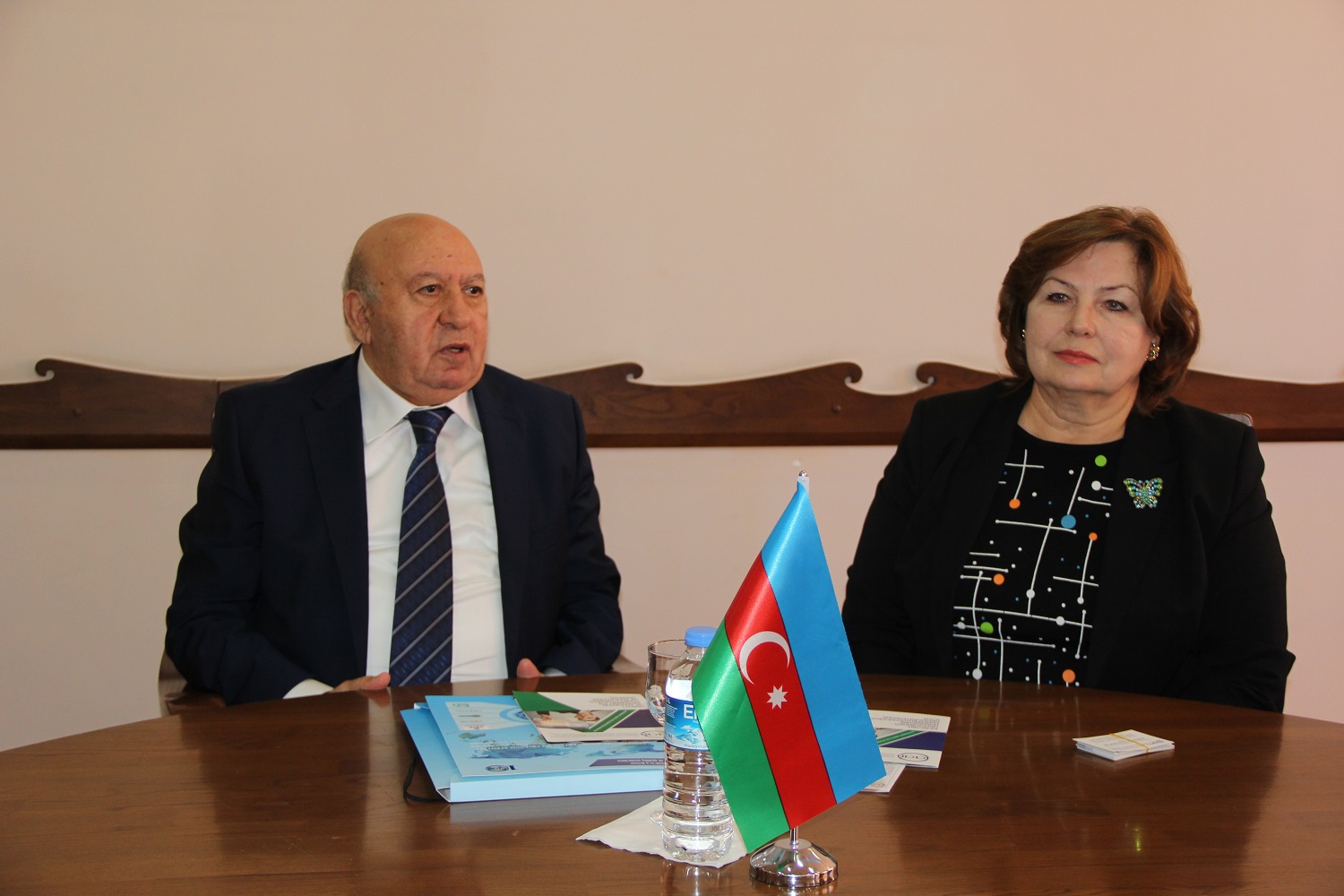 Rektor görüş keçirdi