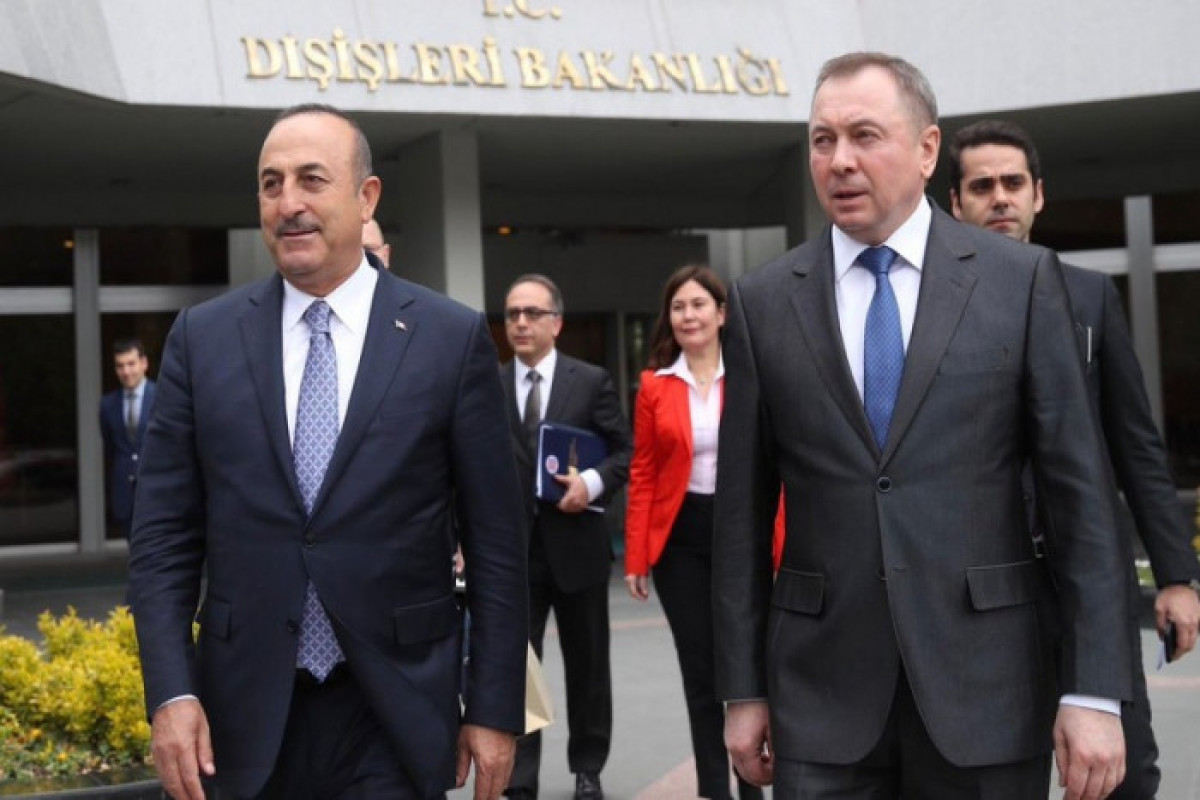 Çavuşoğlu belaruslu həmkarı ilə danışıqlar apardı 