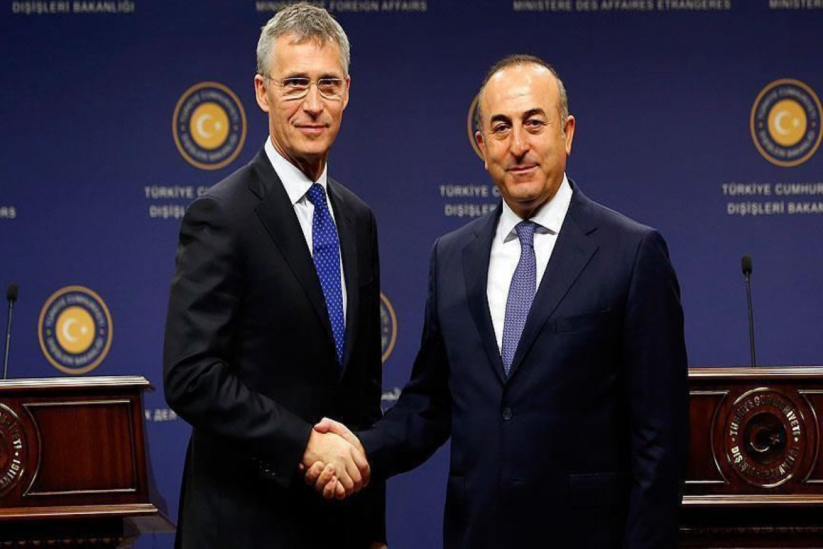 Çavuşoğlu Stoltenberqlə taxıl sazişini müzakirə edib