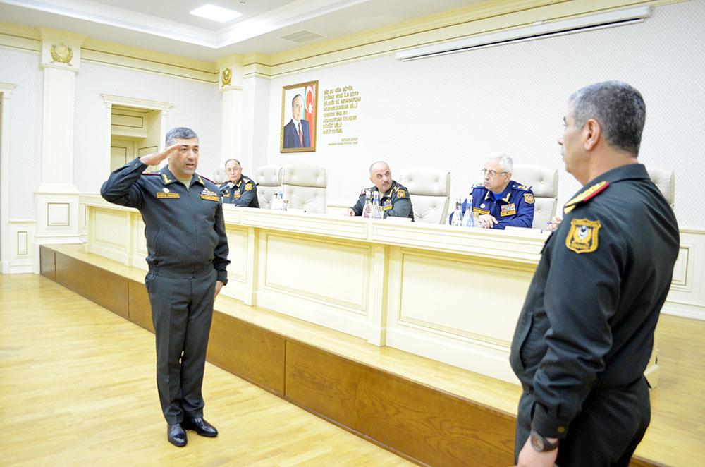Nazir Mais Bərxudarova general-leytenant rütbəsini təqdim etdi